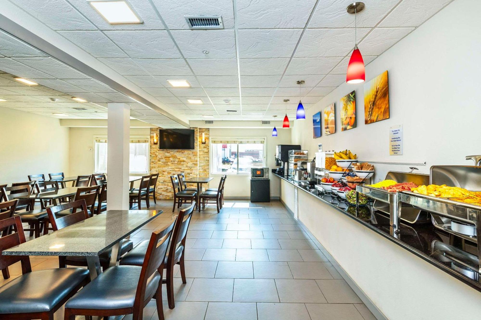 Comfort Inn & Suites Yorkton Exterior foto
